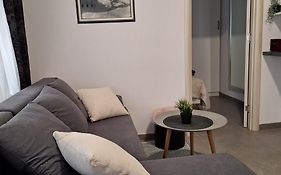 Studio Apartmani Louis I Lola